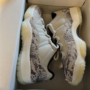 Jordan 11 Retro Low Snakeskin